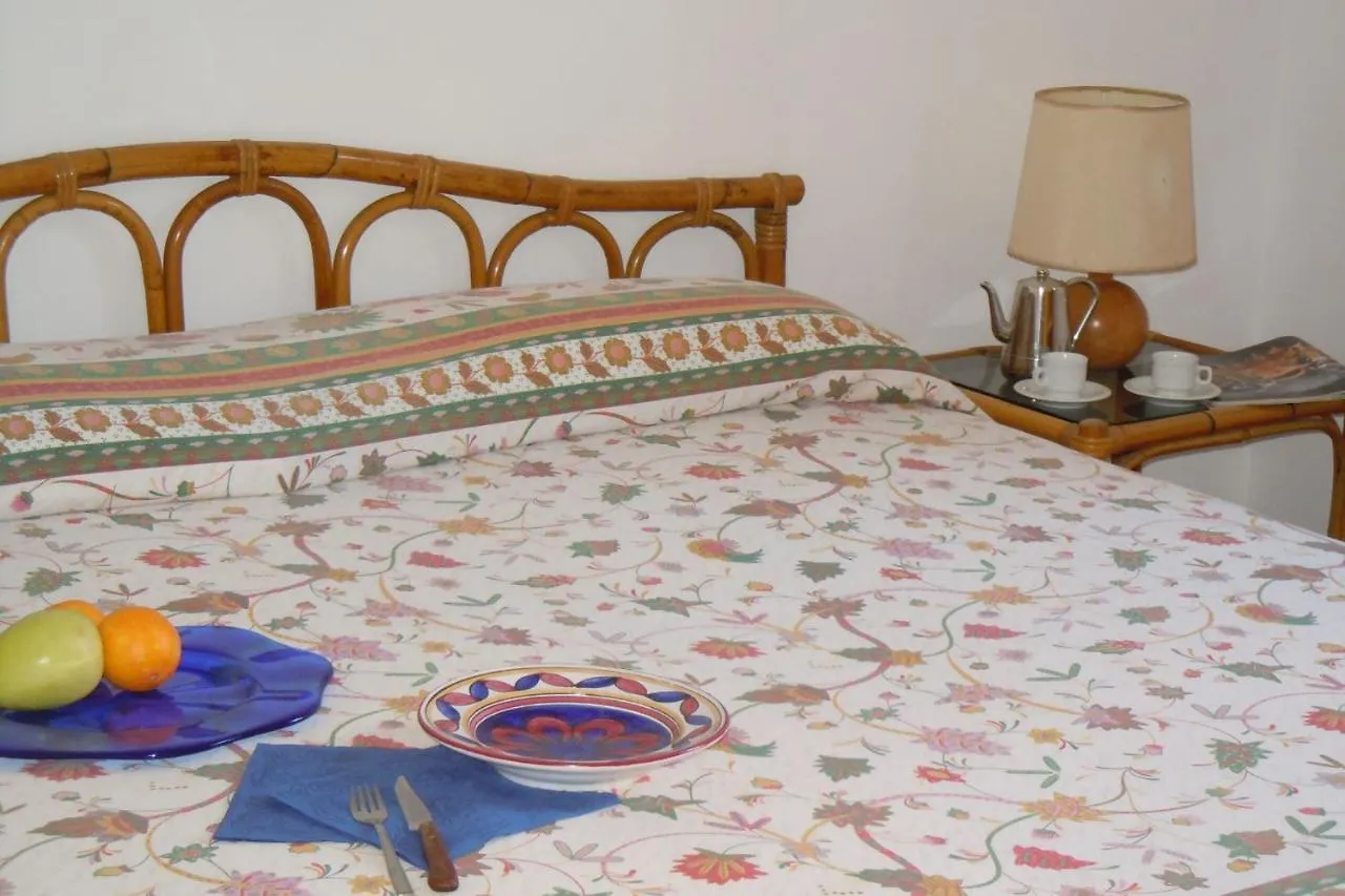 010 Le Coccinelle Villa Procchio